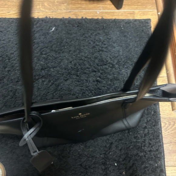 Women’s black large Kate spade shoulder bag/handbag - Picture 3 of 4